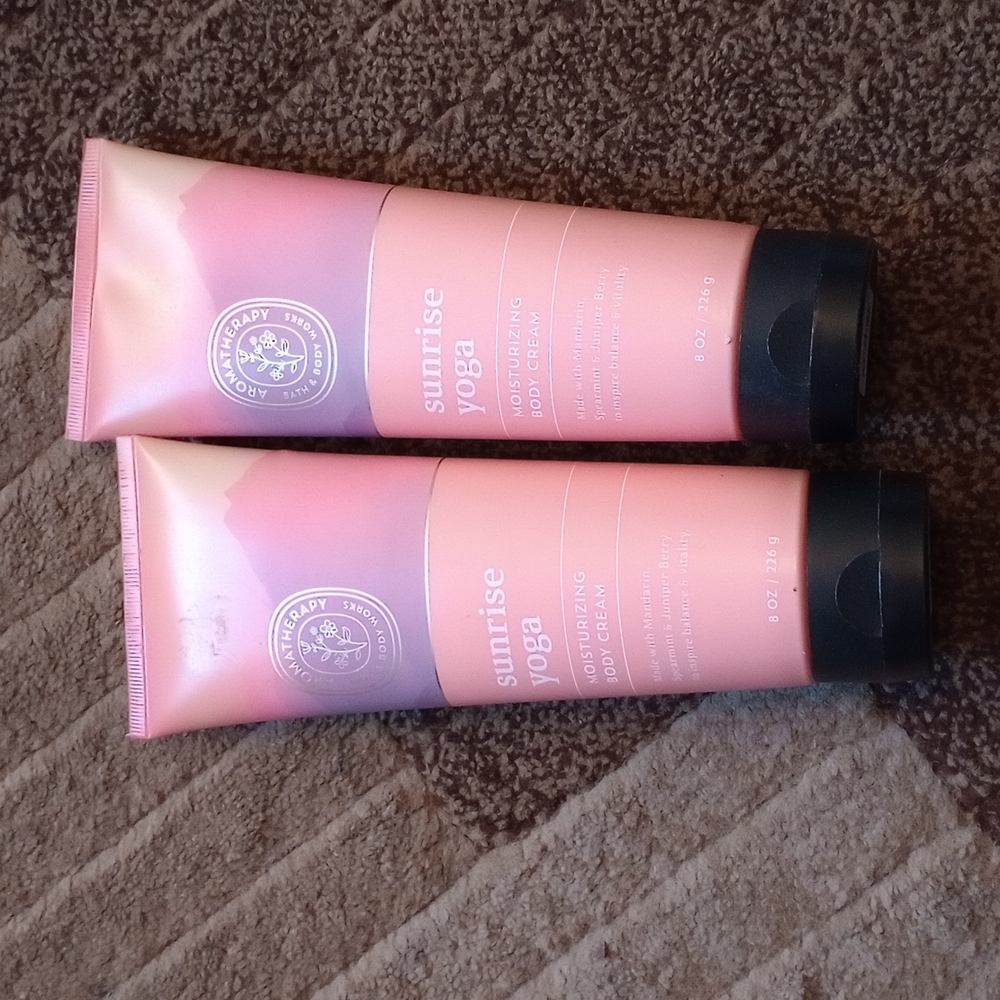 2new Sunrise yoga B&bw